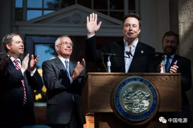 中国电池厂商或将价格下调40% 特斯拉电池优势不再？