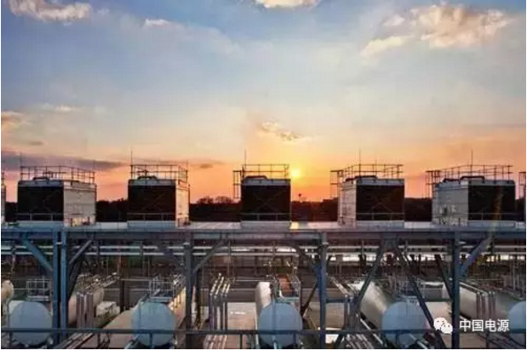 沙漠里的不毛之地如何崛起为数据中心枢纽？