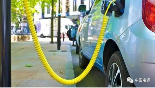 四年后17万吨，电动汽车报废电池怎么办？