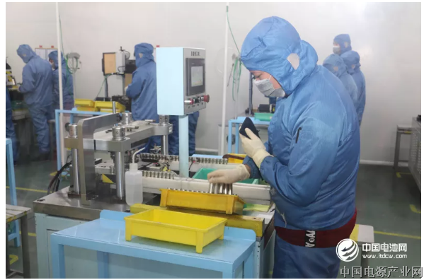 动力电池行业淘汰赛进入下半场：集中度提升 中小企业遇窘