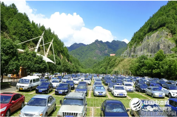 汽车业股比放开 推动中国品牌做大做强