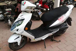 有点慌！骑电动车到底要不要考驾照？