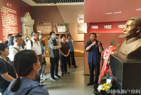 北京市生产制造业行业协会第一联合党委 开展“百地百景薪火相传行”走进京西共谋发 展暨上半年秘书长联席会