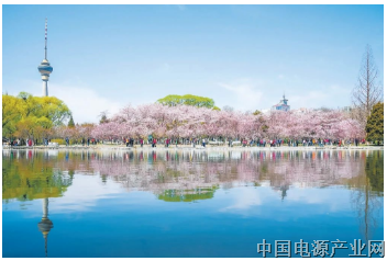 把首都建设成大花园