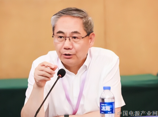 曲道奎：将具身智能炒作成人形机器人，就是在制造行业泡沫