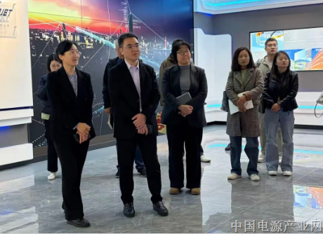 丰台区发改委一行到敬业科技产业园进行产业调研