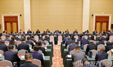 尹力就推进“十五五”时期首都金融开好局起好步调研并出席金融工作座谈会